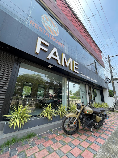 FAME Unisex Salon & Makeup Studio