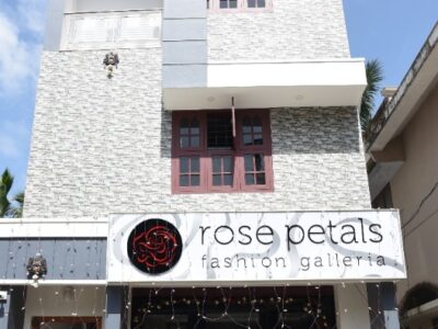 ROSE PETALS FASHION GALLERIA