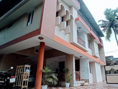 E Square Academy