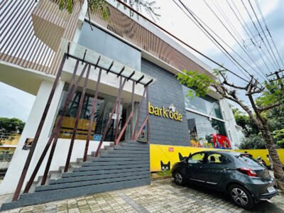 Bark'ode Pet Hypermarket & Grooming Studio